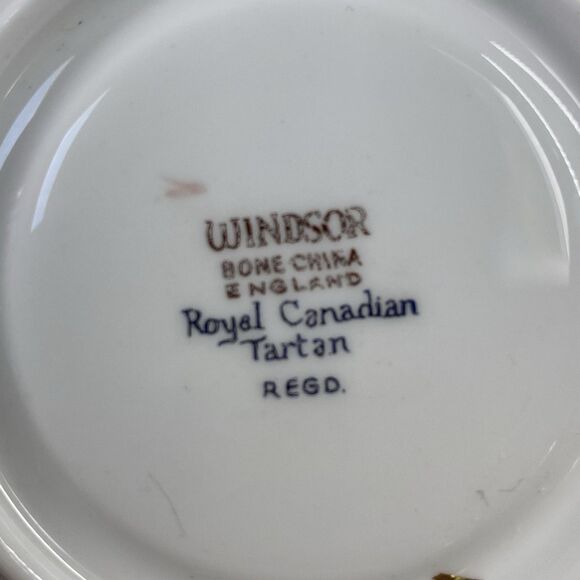 Vintage Windsor Bone China Royal Canadian Tartan Teacup & Saucer Made in England - Picture 5 of 16
